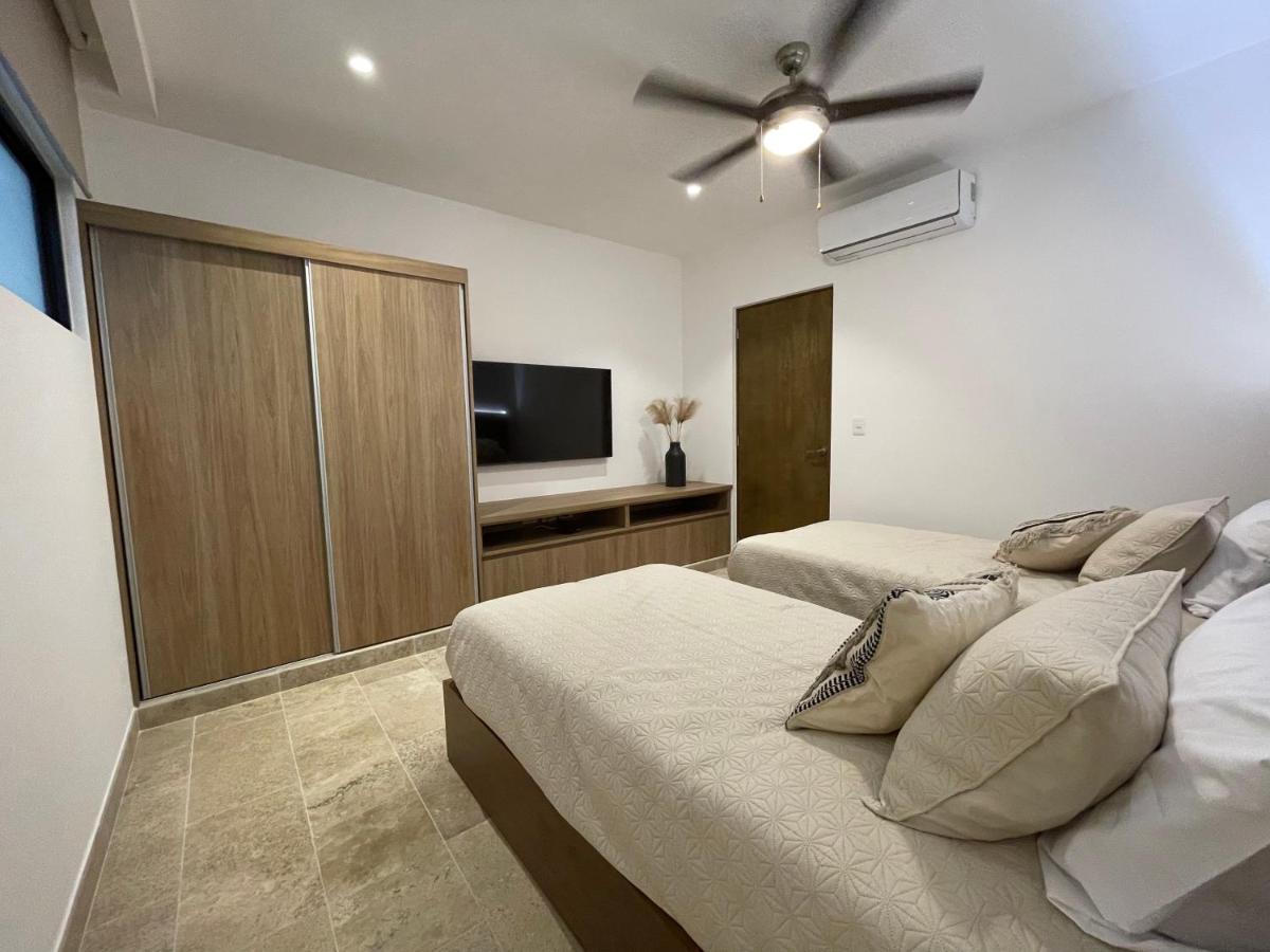 New & Equipped Apartment Steps From The Beach With Pool Jacuzzi By Yeah Плая-дель-Кармен Экстерьер фото