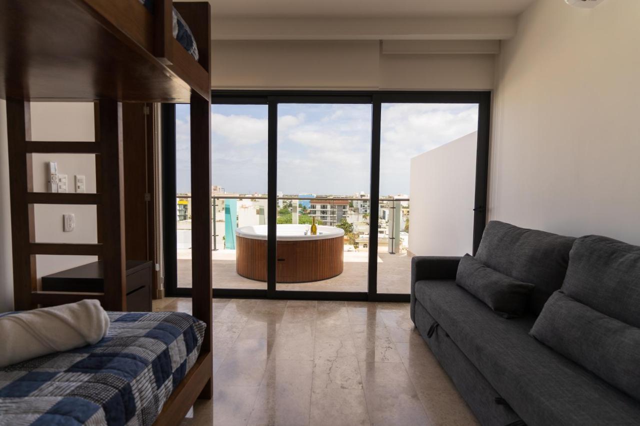 New & Equipped Apartment Steps From The Beach With Pool Jacuzzi By Yeah Плая-дель-Кармен Экстерьер фото