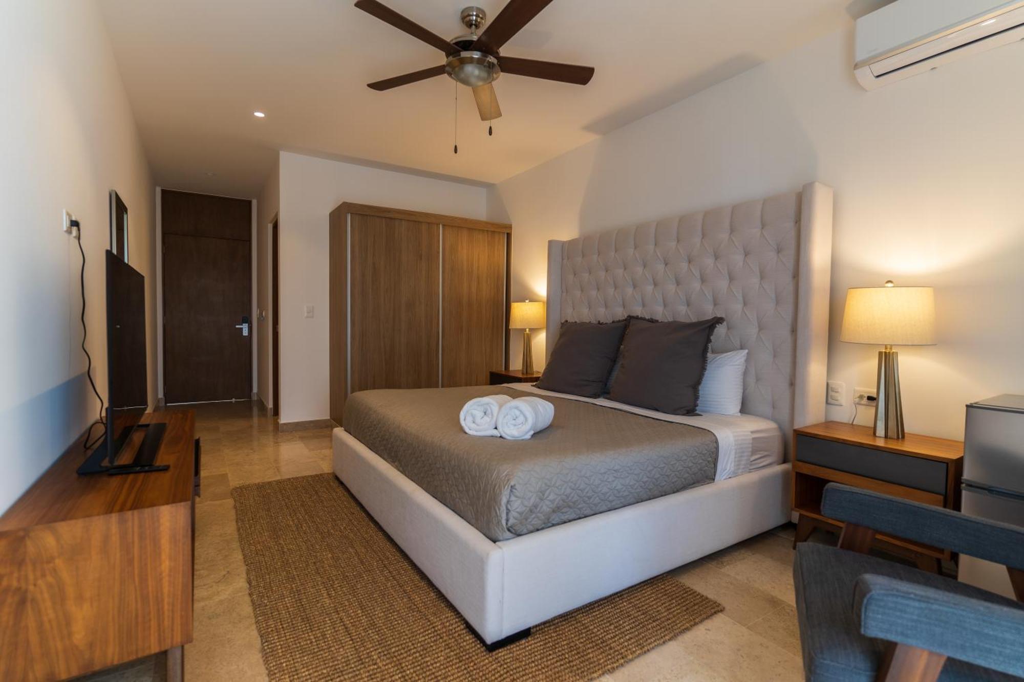 New & Equipped Apartment Steps From The Beach With Pool Jacuzzi By Yeah Плая-дель-Кармен Экстерьер фото
