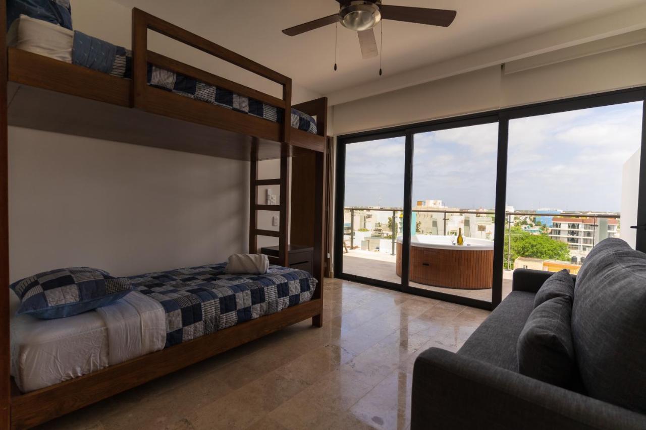 New & Equipped Apartment Steps From The Beach With Pool Jacuzzi By Yeah Плая-дель-Кармен Экстерьер фото
