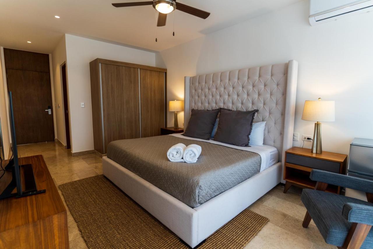 New & Equipped Apartment Steps From The Beach With Pool Jacuzzi By Yeah Плая-дель-Кармен Экстерьер фото
